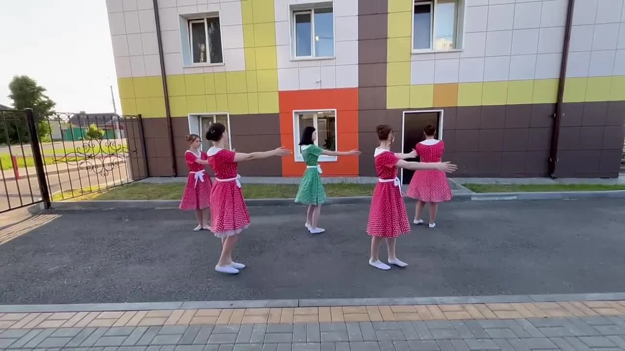🎶 Музыкально-патриотический вечер, посвящённый Дню России! 🇷🇺

В нашем колледже прошёл незабываем