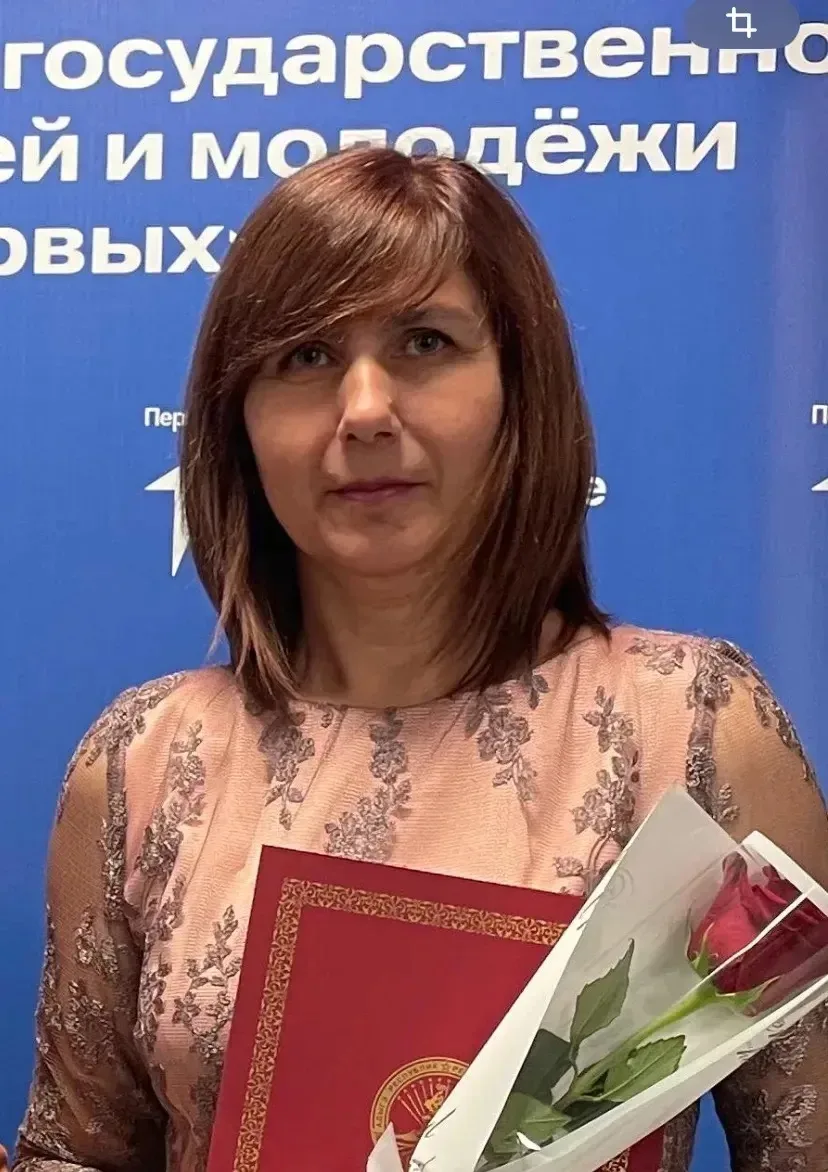 Сегодня день рождения у Хадипаш Аминет Шеретлуковны! 💐

Дорогая Аминет Шеретлуковна! Сегодня весь н