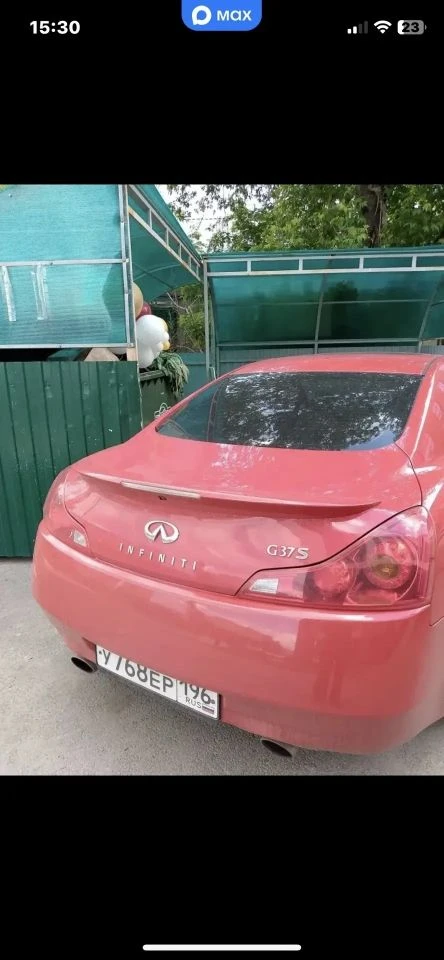 Уважаемы жители, просим срочно убрать данный автомобиль около мусорных баков Школы № 41, данный авто