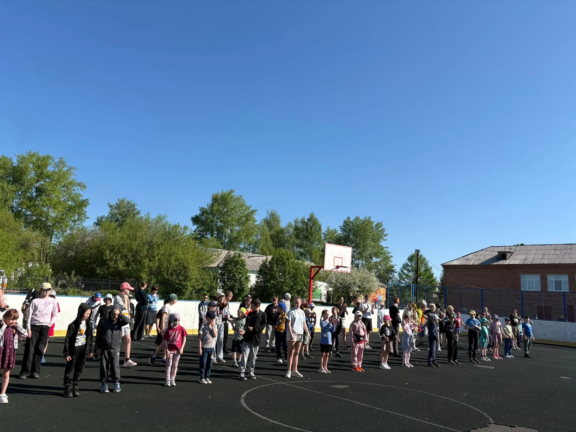 🌞 Сегодня, в Международный день защиты детей, для учащихся 4 и 6 школ распахнул свои двери летний о