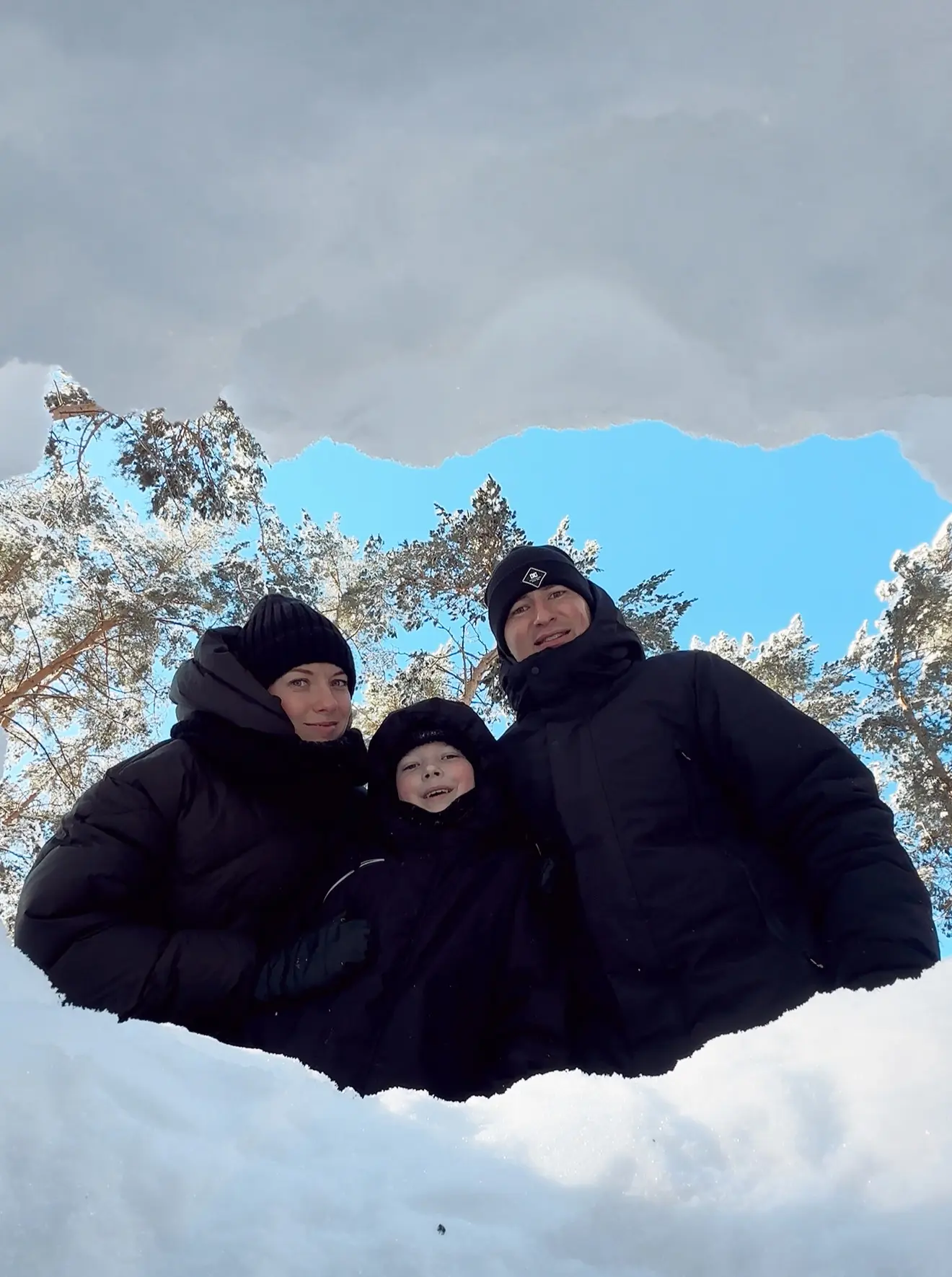 Отдохнули в отеле ( Владимирская область) 

Хамам , баня , боулинг, природа , развлечения. 
В общем 