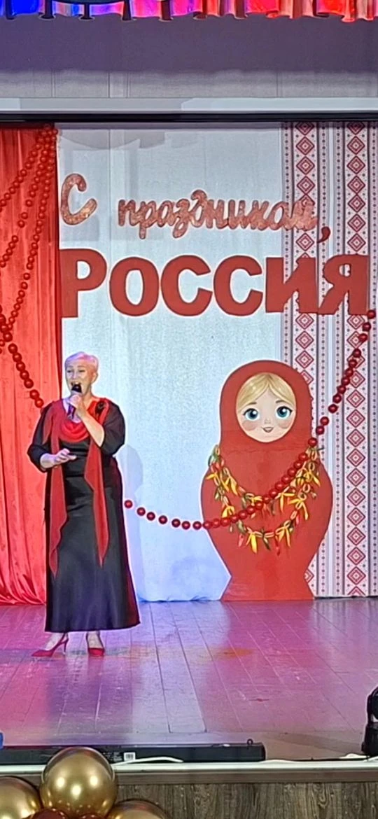 12 июня в 16:00 на площади 
СДК пос. 8ш концерт "Россия-Родина моя ". Юное поколение задало очень ин