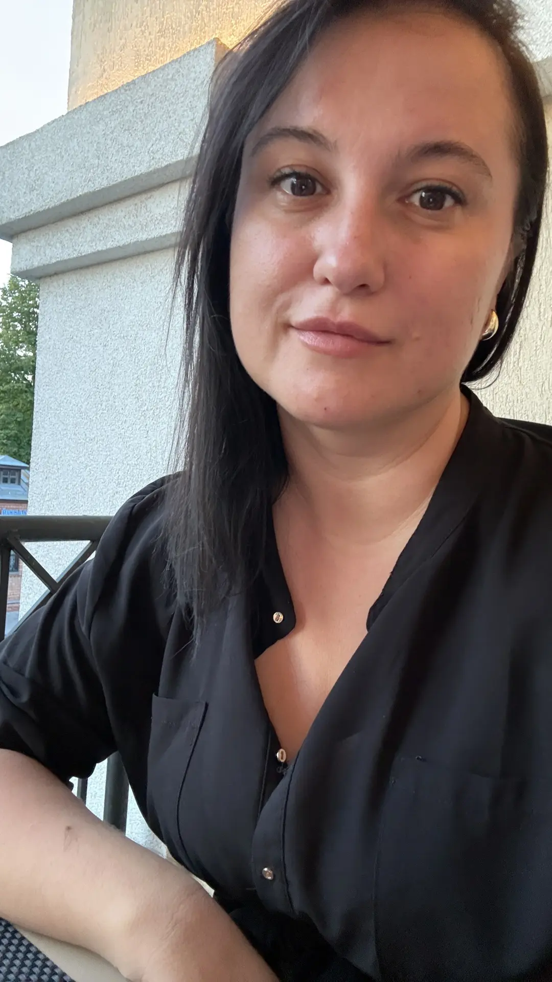 Тут опрос не сделать. 
Поэтому предлагаю вам 5 вариантов ответа. 

Выберите 1 неверный, это то, что 