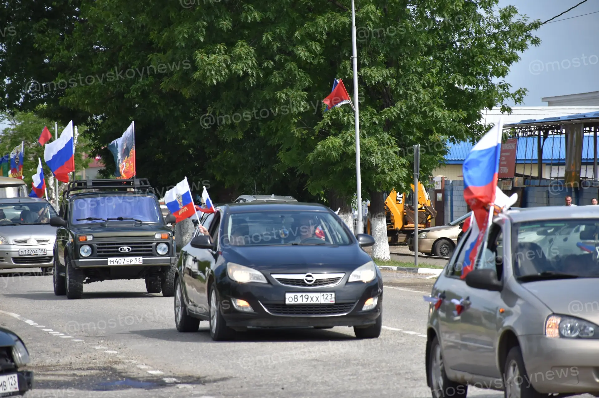 🚙🇷🇺 Автопробег в Мостовском на фото