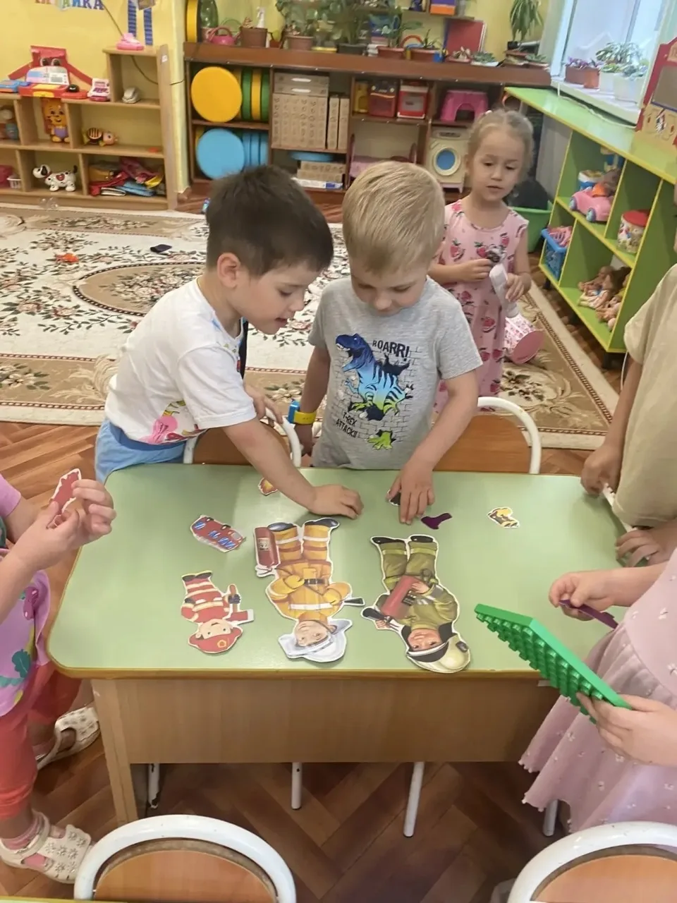 Как научить детей главному, не напугав их? Мы знаем ответ — через игру! На этой неделе в нашем саду 