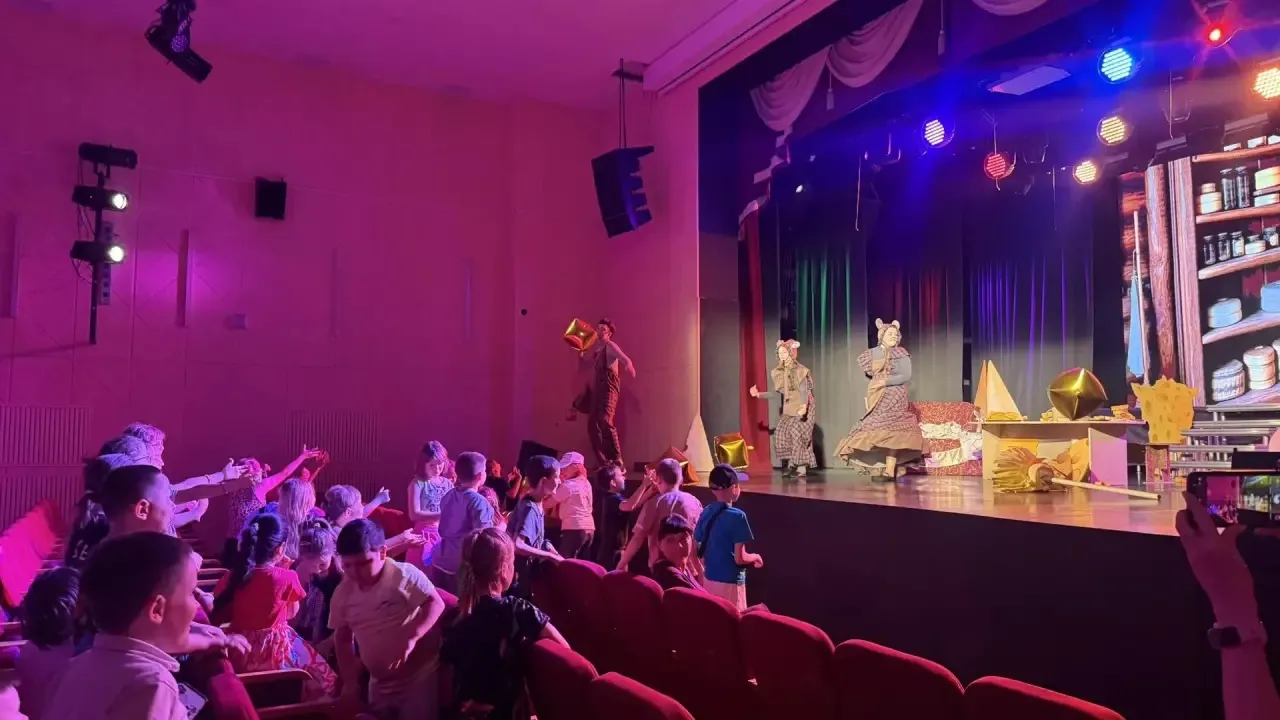 🌟8 день в пришкольном лагере «Орлята России»!🎭🧀

Этот день получился не просто познавательным, а 