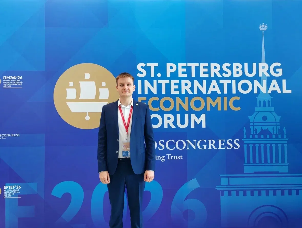 Молодежь Культуры Югры на Молодежном дне ПМЭФ-2026 «День будущего»

Международный молодежный день «Д