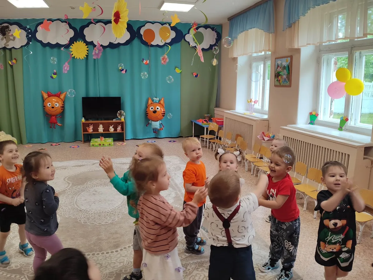 День защиты детей обещал быть солнечным и шумным на улице — но погода решила внести свои коррективы!
