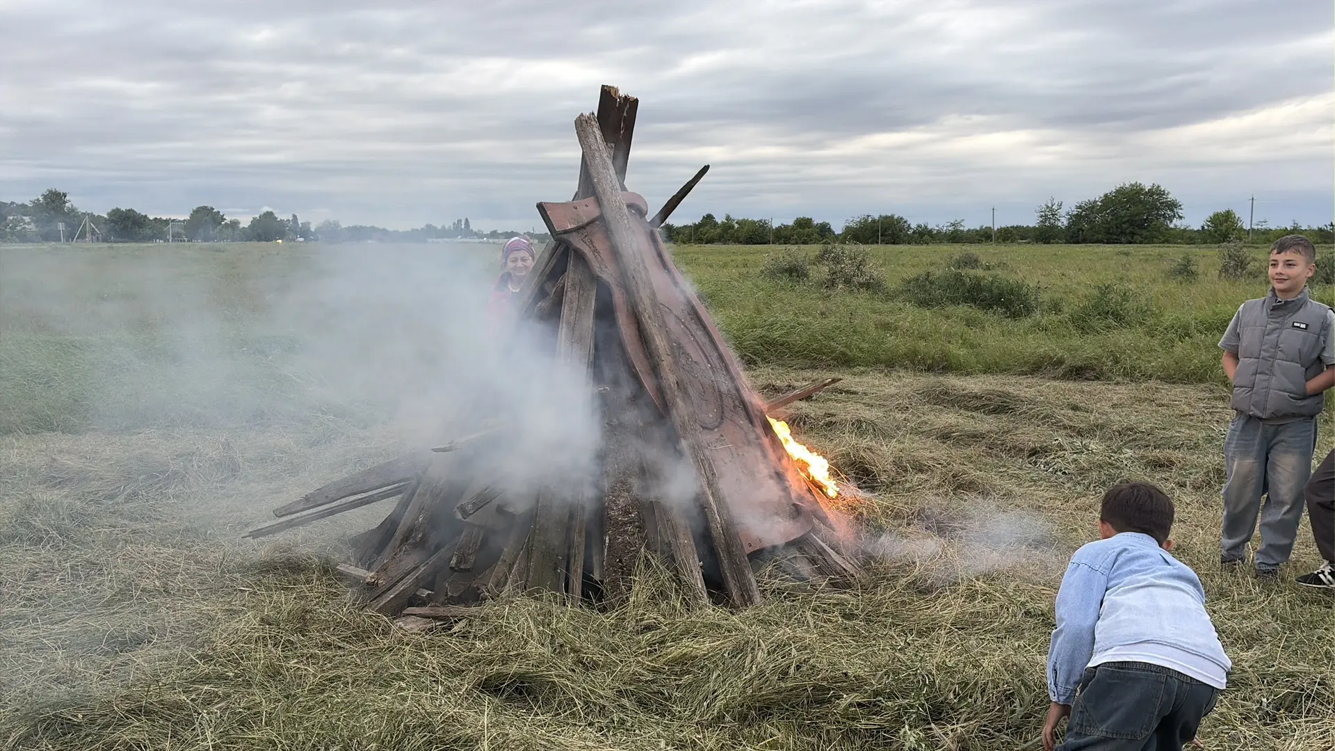 🔥 Сегодня в нашей школе состоялось яркое и душевное событие — «Костёр дружбы»! 🔥

Атмосфера была п