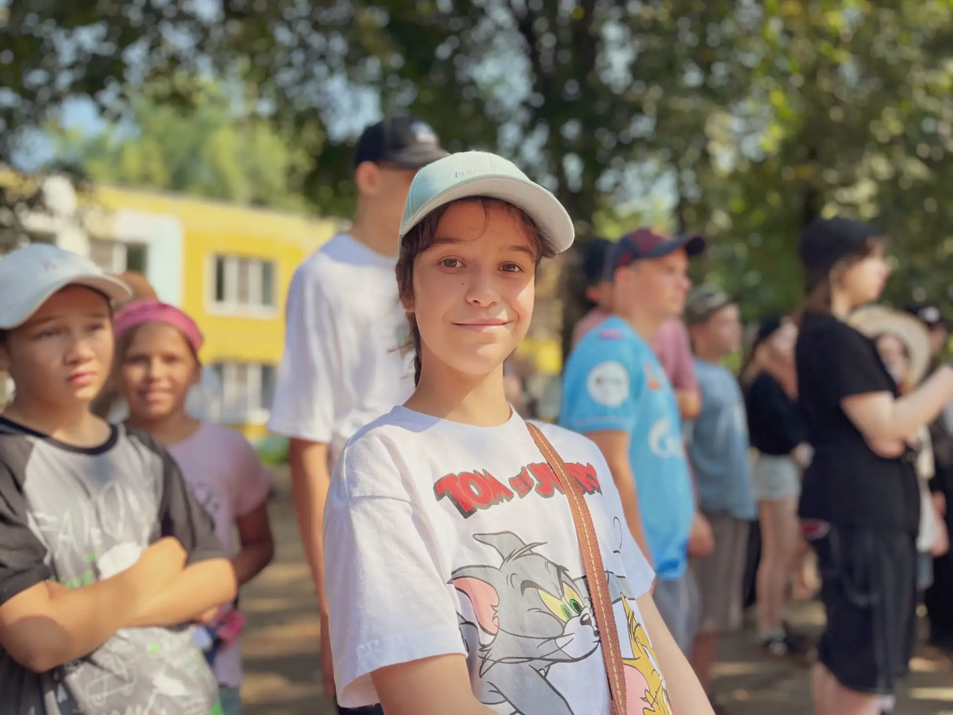 Внимание, сейчас вылетит птичка 📸 

Поделимся еще несколькими яркими кадрами с утреннего сбора. Улы
