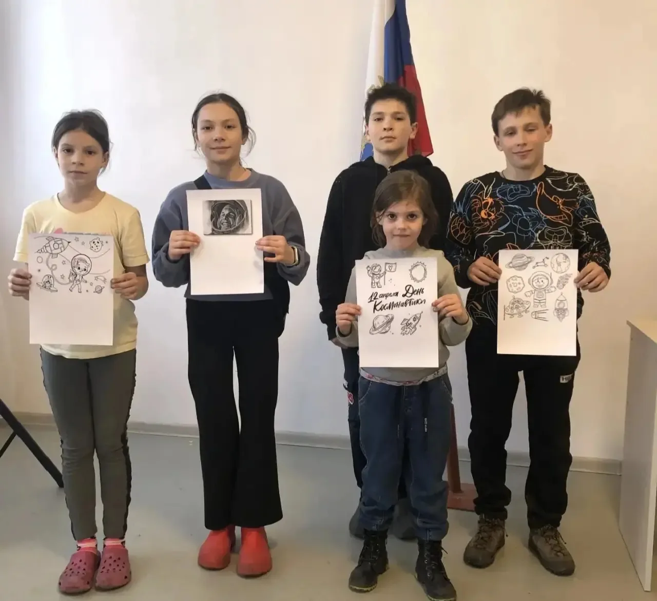 «Летим к звездам» 
В Нижнетуровском библиотечном филиале № 14 прошла познавательная игра, посвященна
