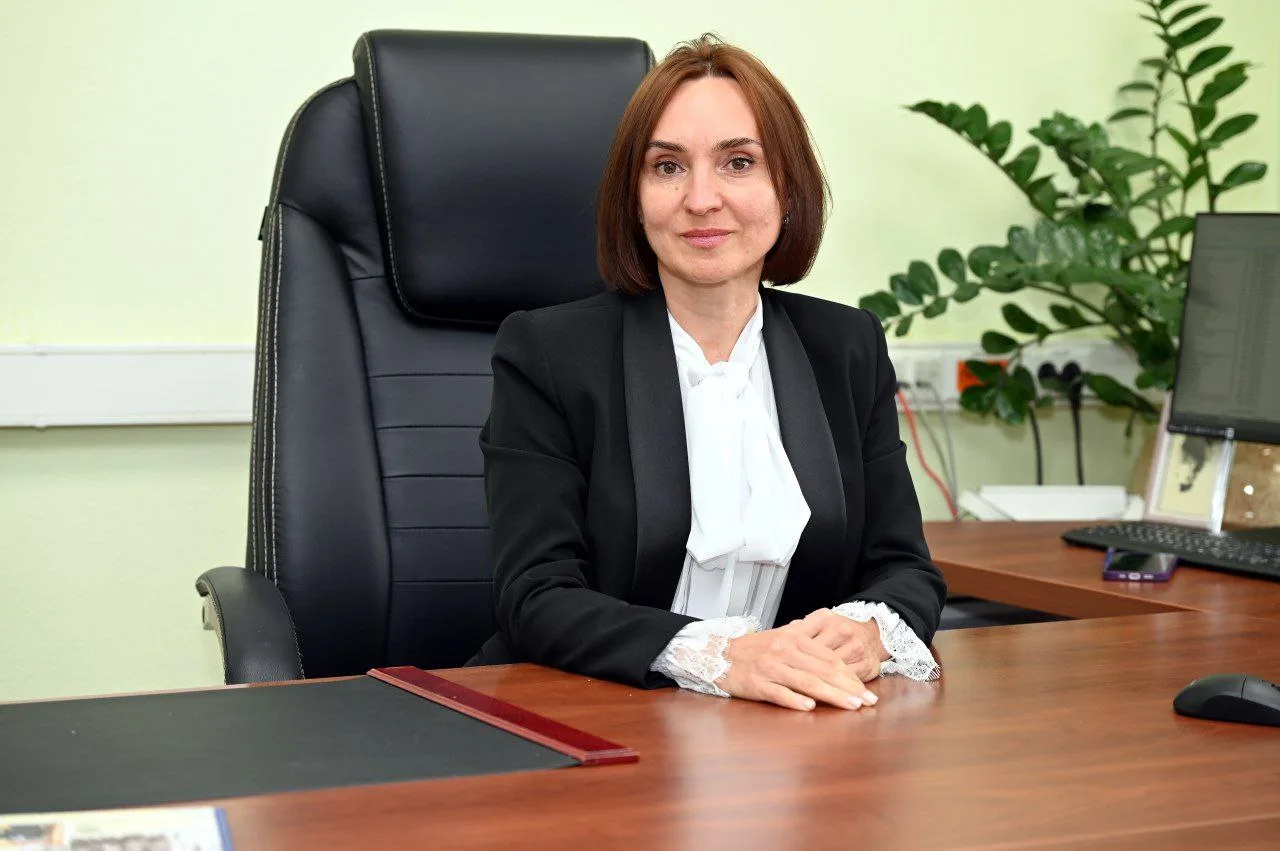 🎂 Сегодня свой День рождения отмечает заместитель руководителя — главный бухгалтер УФК по Саратовск