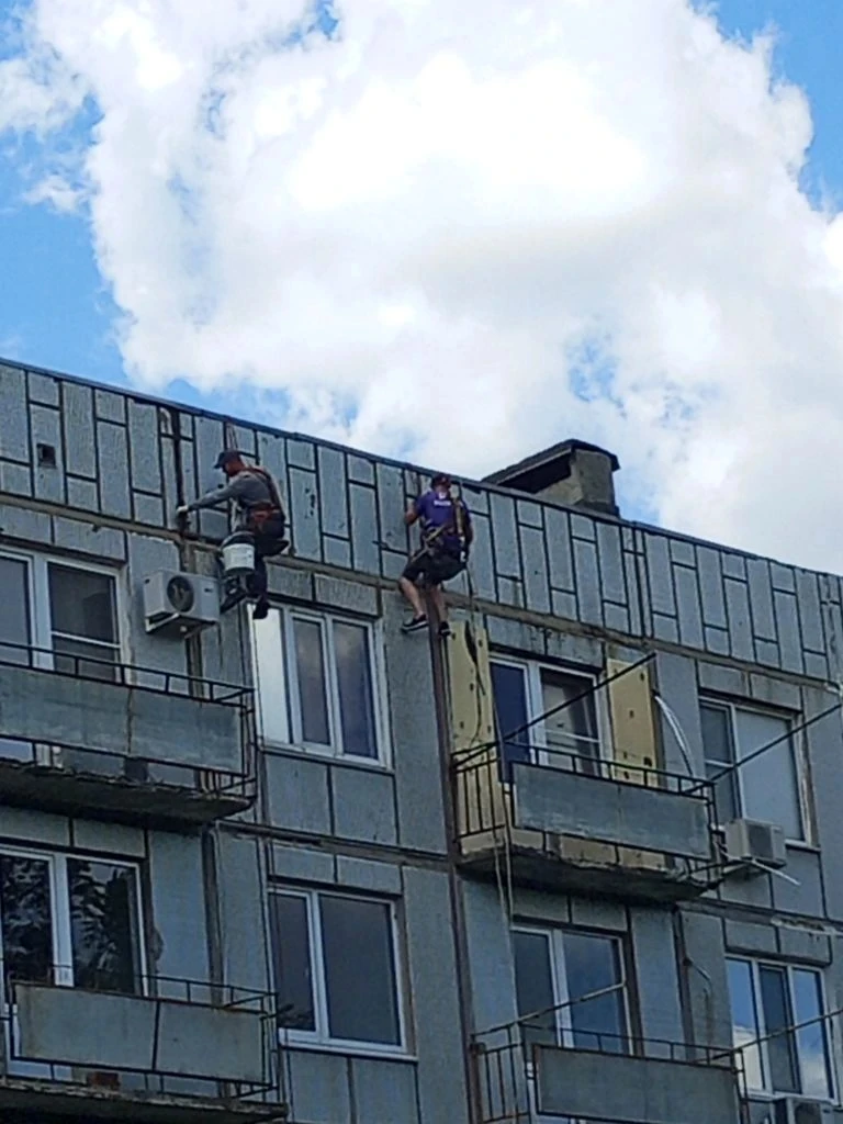 Ремонт межпанельных швов в поселке Казачьи Лагери.
Уважаемые жители!
Управляющая организация ООО "СП