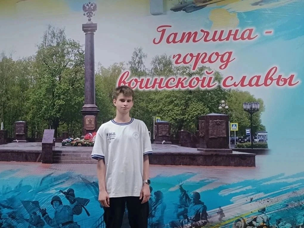 В городе Гатчине закончились Всероссийские соревнования по бадминтону юниорской и юношеской серии Гр