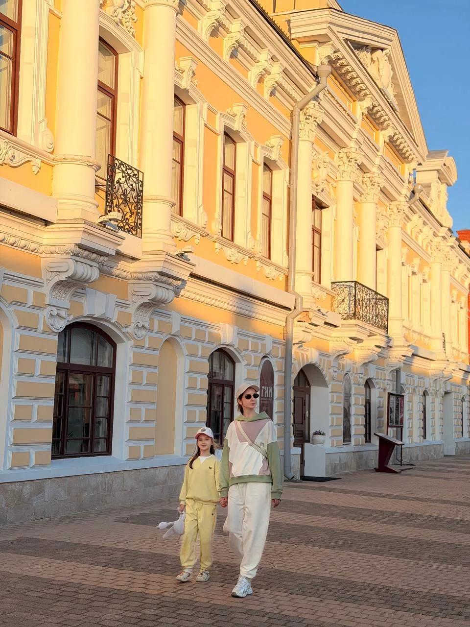 Наша Тула 💛

Лето наше началось так, что каждый день - жемчужина 😍 И каждая эта жемчужина бережно 