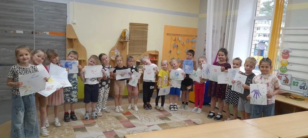 🧐Пока #Боровичок14_Бор на ремонте наши ребята зря времени не теряют! Давайте заглянем в группу ✨ «З