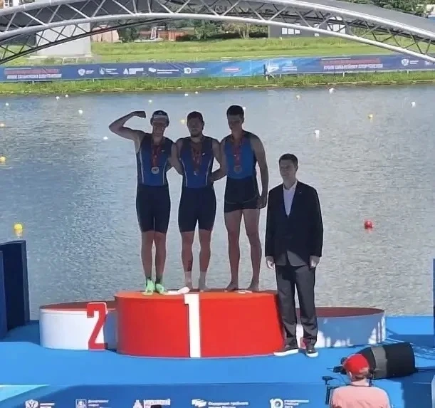 Новости отделения гребного спорта
🚣🚣🚣

В Москве с 3 по 7 июня состоялись ежегодные международные 