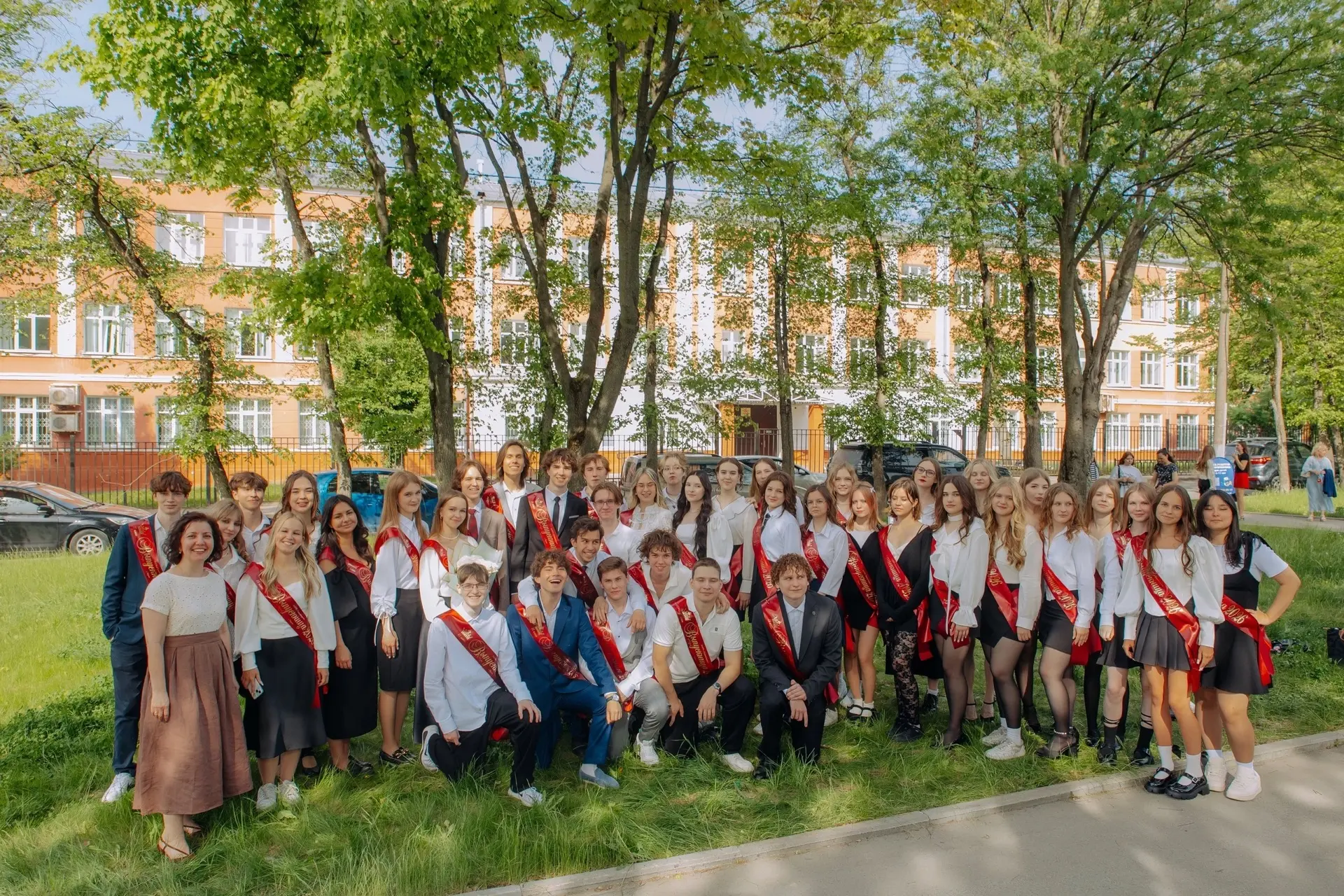 🎓 Экзаменационная пора подошла к концу — время подвести итоги!

 Учащиеся "Траектории" показали в э
