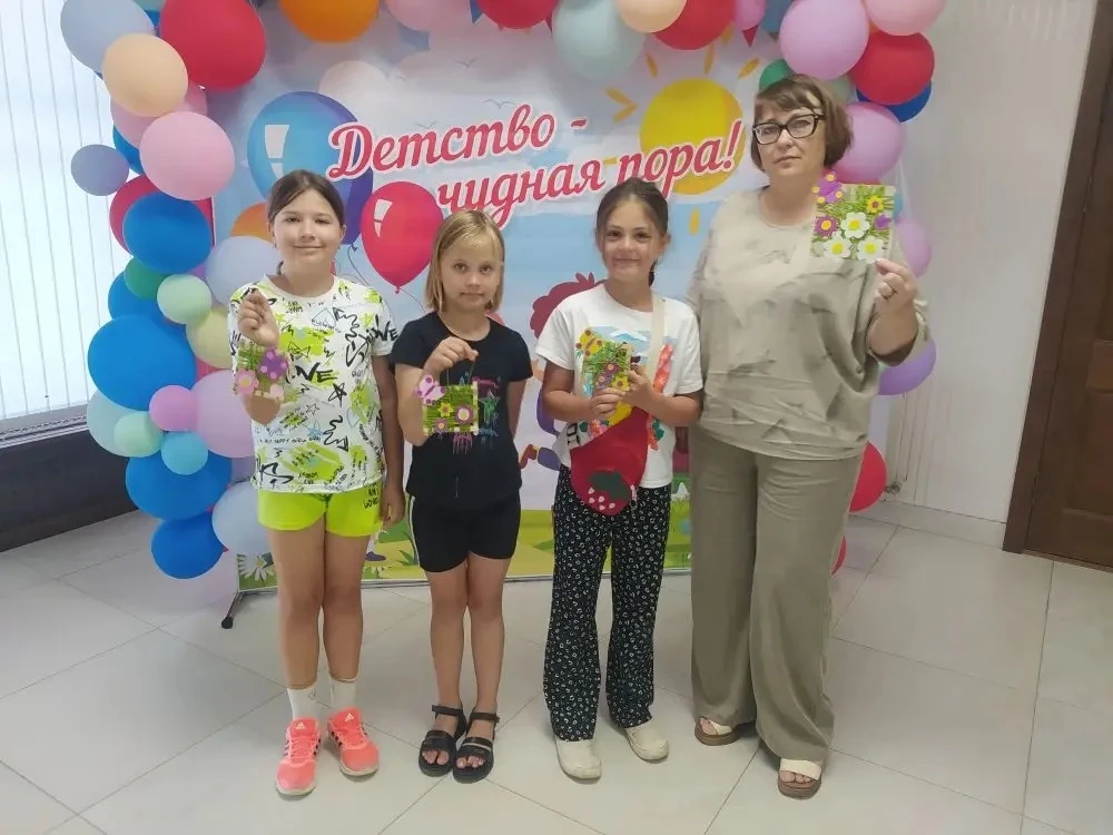 🌞 14.06.2026 | Летняя досуговая площадка «Солнечный зайчик» 🌞

Сегодня в МБУ «Голубицкий КСЦ» на н