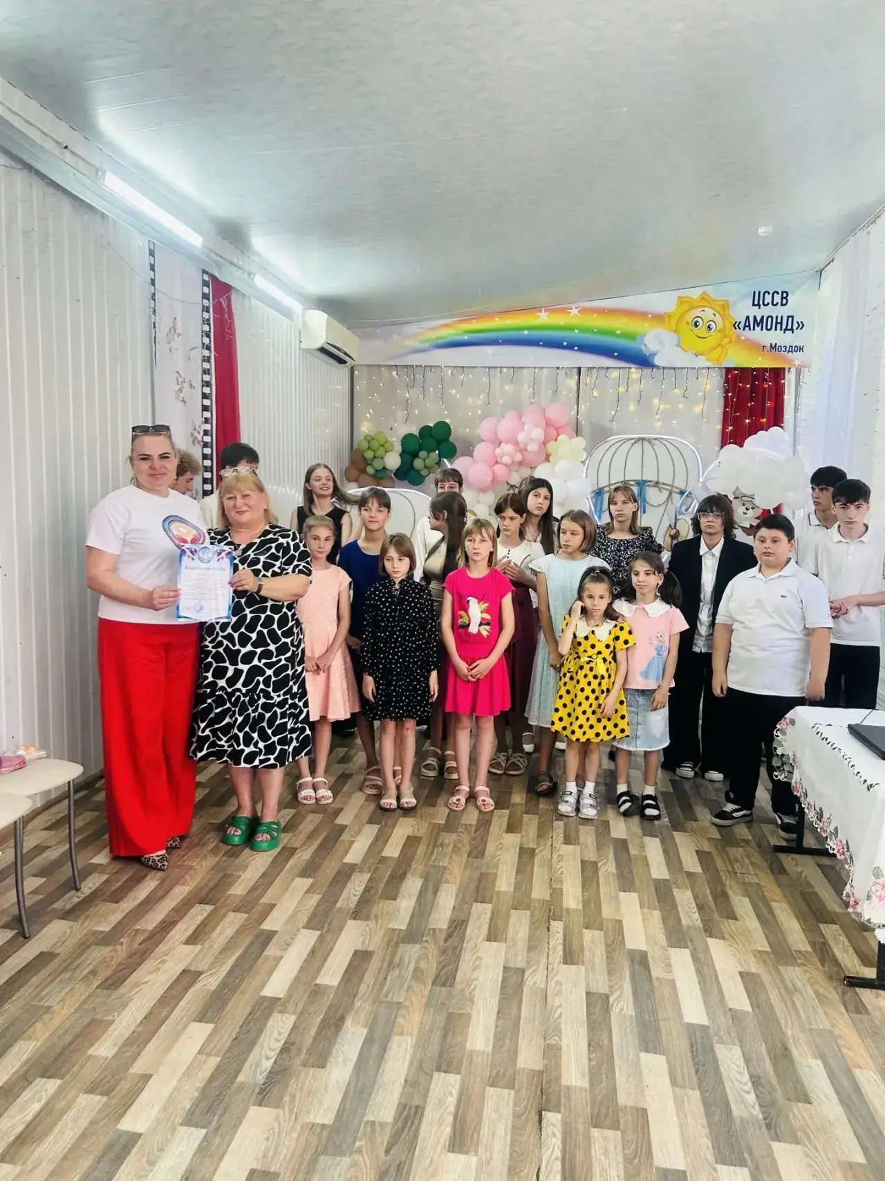 В честь Дня защиты детей волонтерский отряд МБДОУ-детский сад «Радуга» г. Моздока «Лучики добра», во