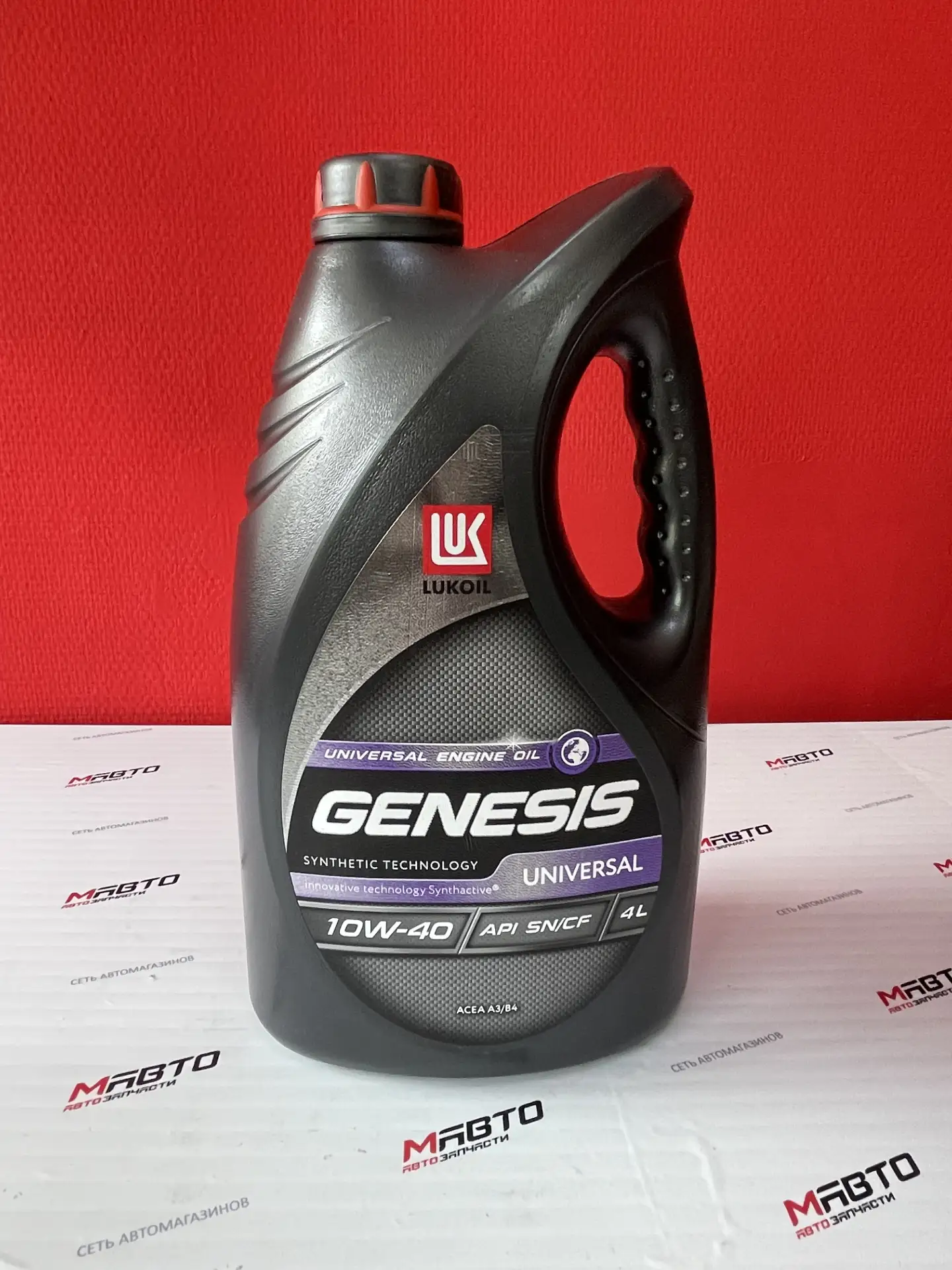 Lukoil Genesis Universal 10W40

Тип: Масло моторное 
Объем: 4л

Допуски:  ACEA A3/B4, API SN/CF.
MB 