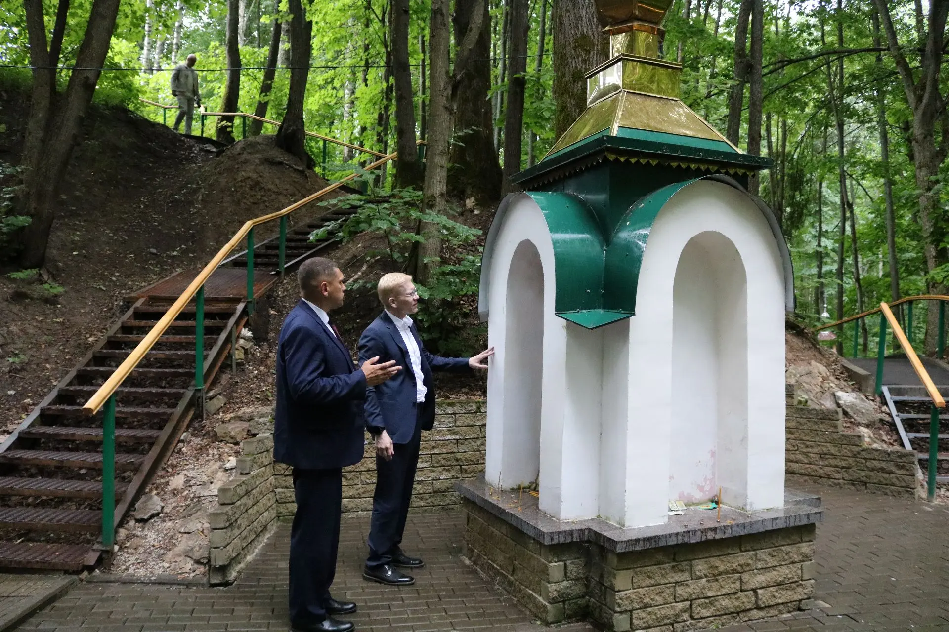 🤝В продолжение рабочего визита посетили с Евгением Николаевичем природный комплекс «Святые ключи».