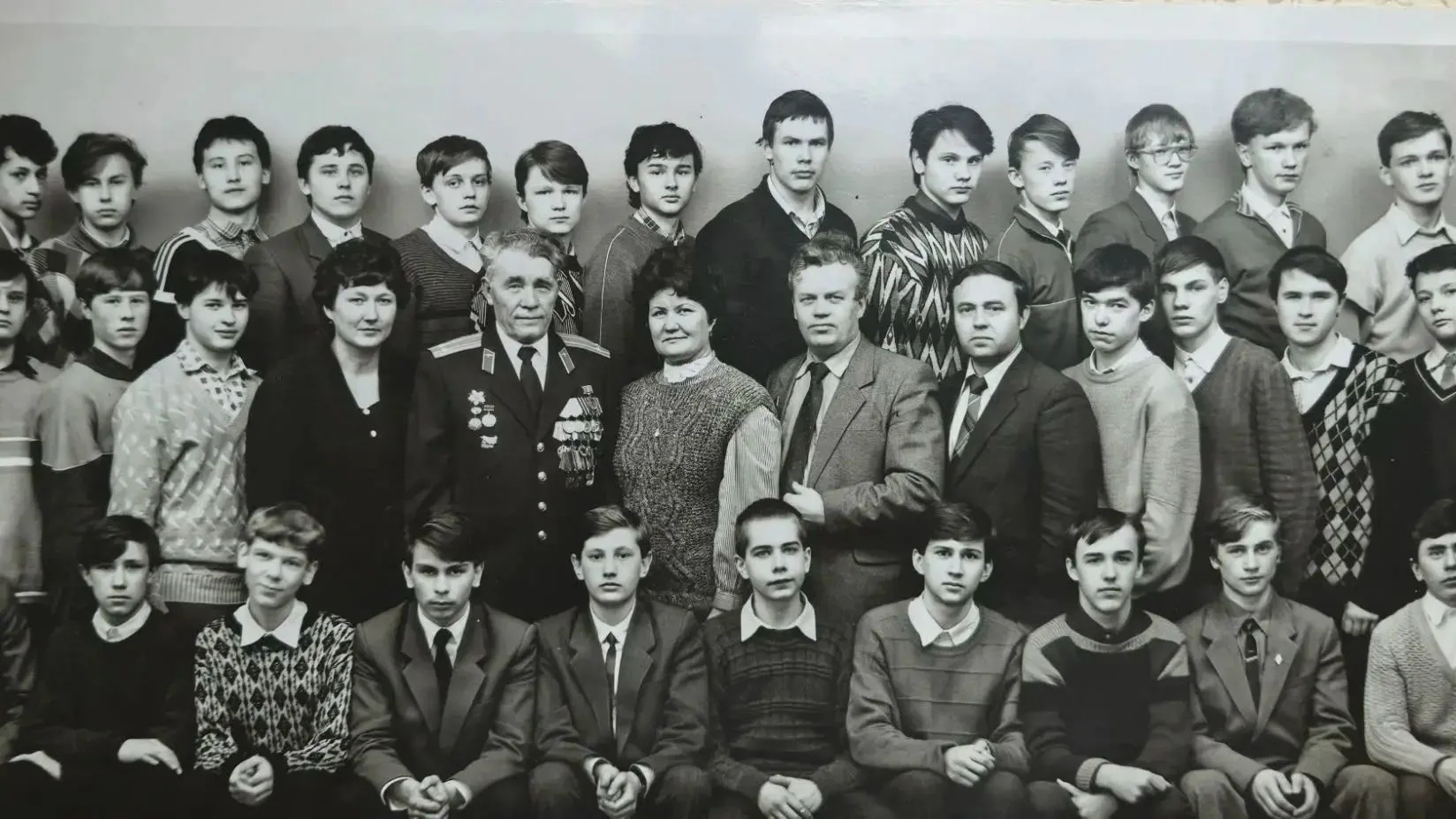 Продолжаем рубрику " История одной фотографии", посвящённую 60- летию Нижнекамского политехнического