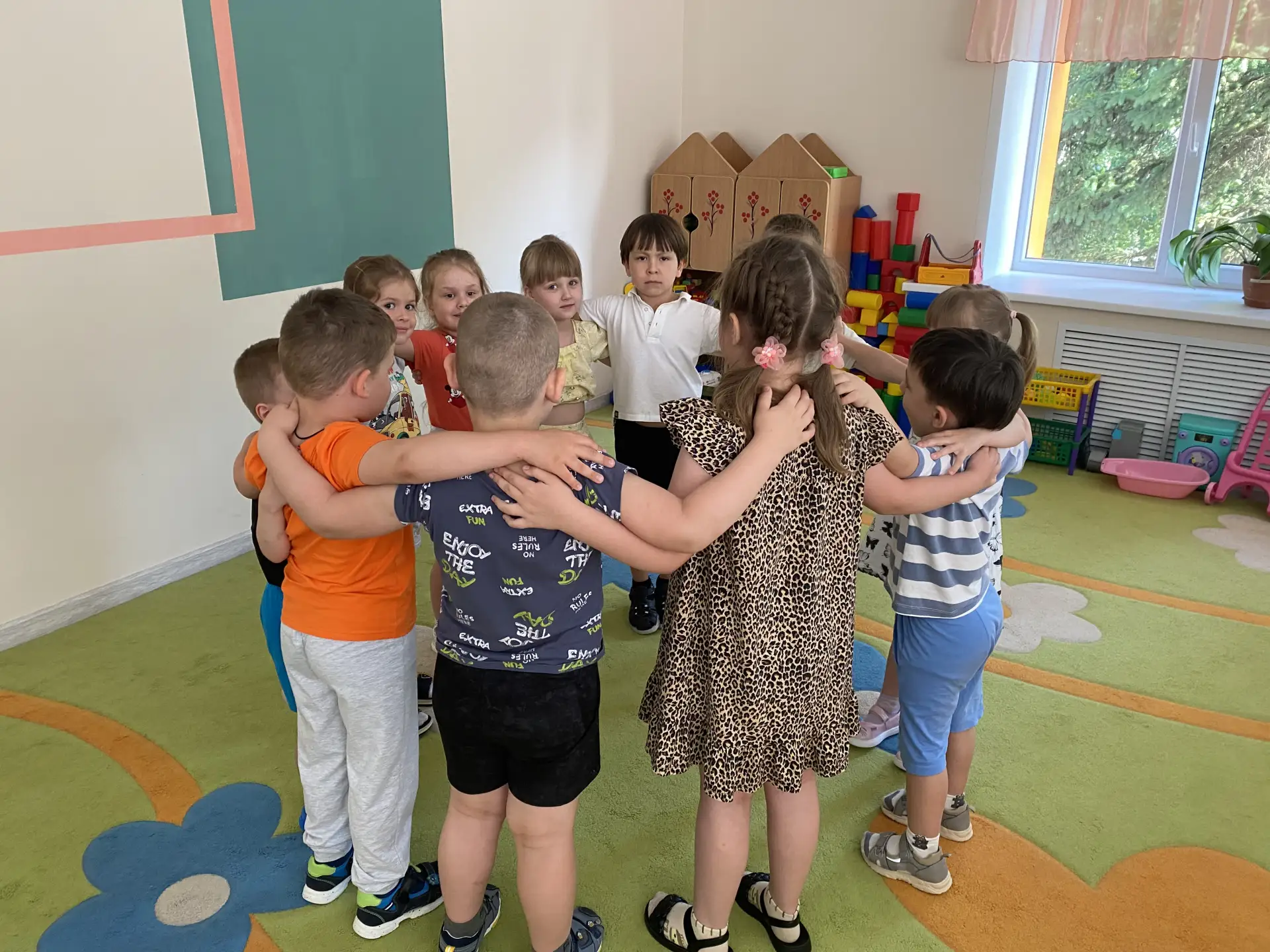 ☀ Международный день друзей в детском саду: праздник дружбы и улыбок!

☀ В нашем детском саду этот д