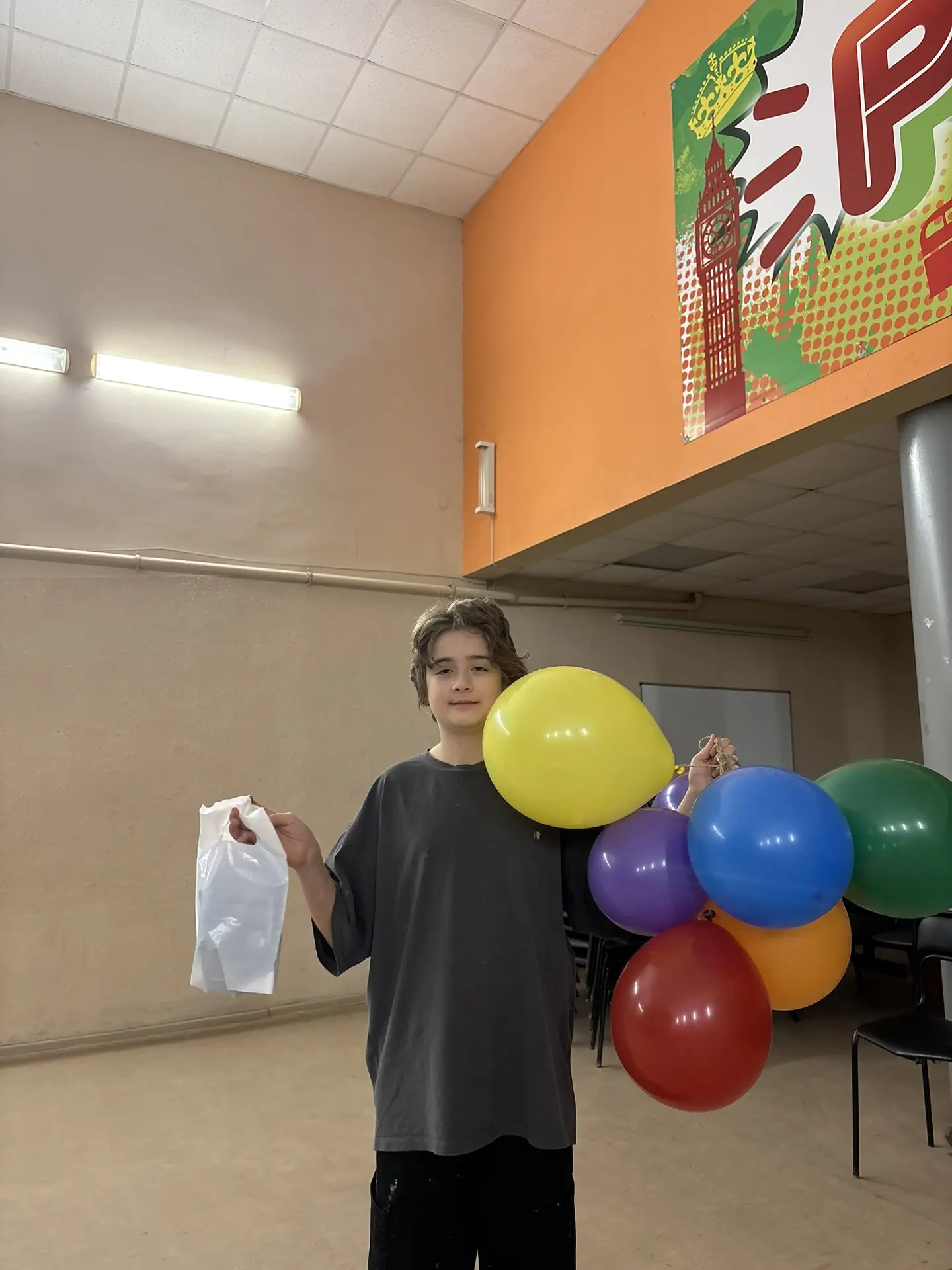 А у нас сегодня именинник 🎉 

Поздравляем Узая с 12-летием!🤗