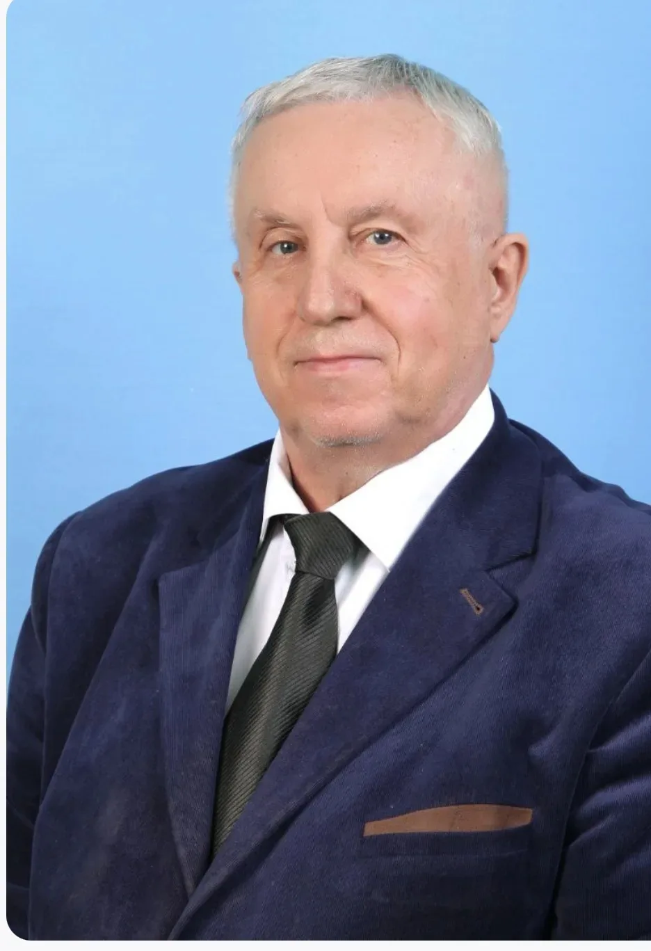 Уважаемый, Владимир Сергеевич!!!

От лица всего коллектива учебного корпуса 2 примите самые искренни