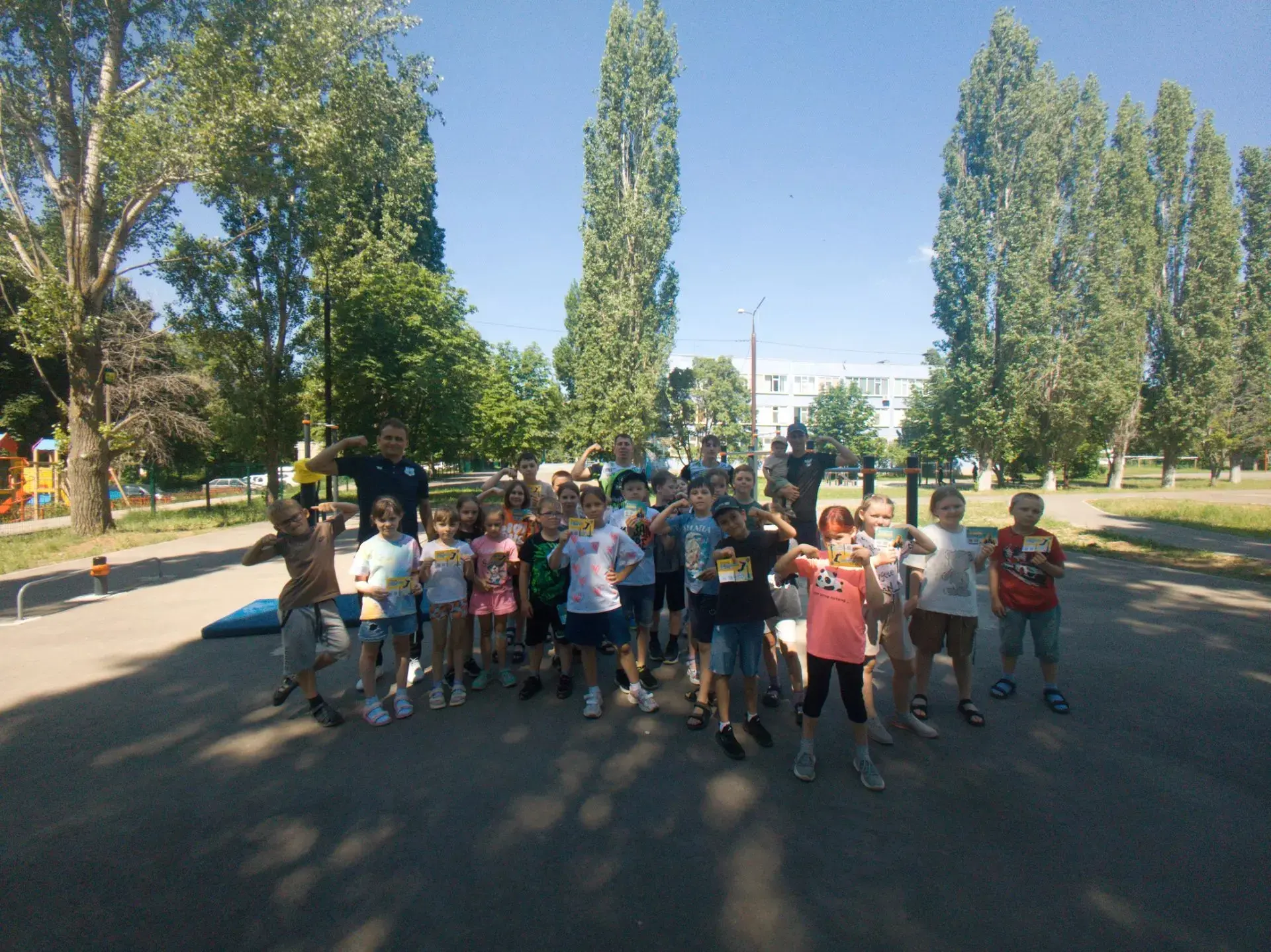 УВЛЕКАТЕЛЬНОЕ ЗАНЯТИЕ

Сегодня на базе летнего оздоровительного лагеря «Бригантина» прошла увлекател
