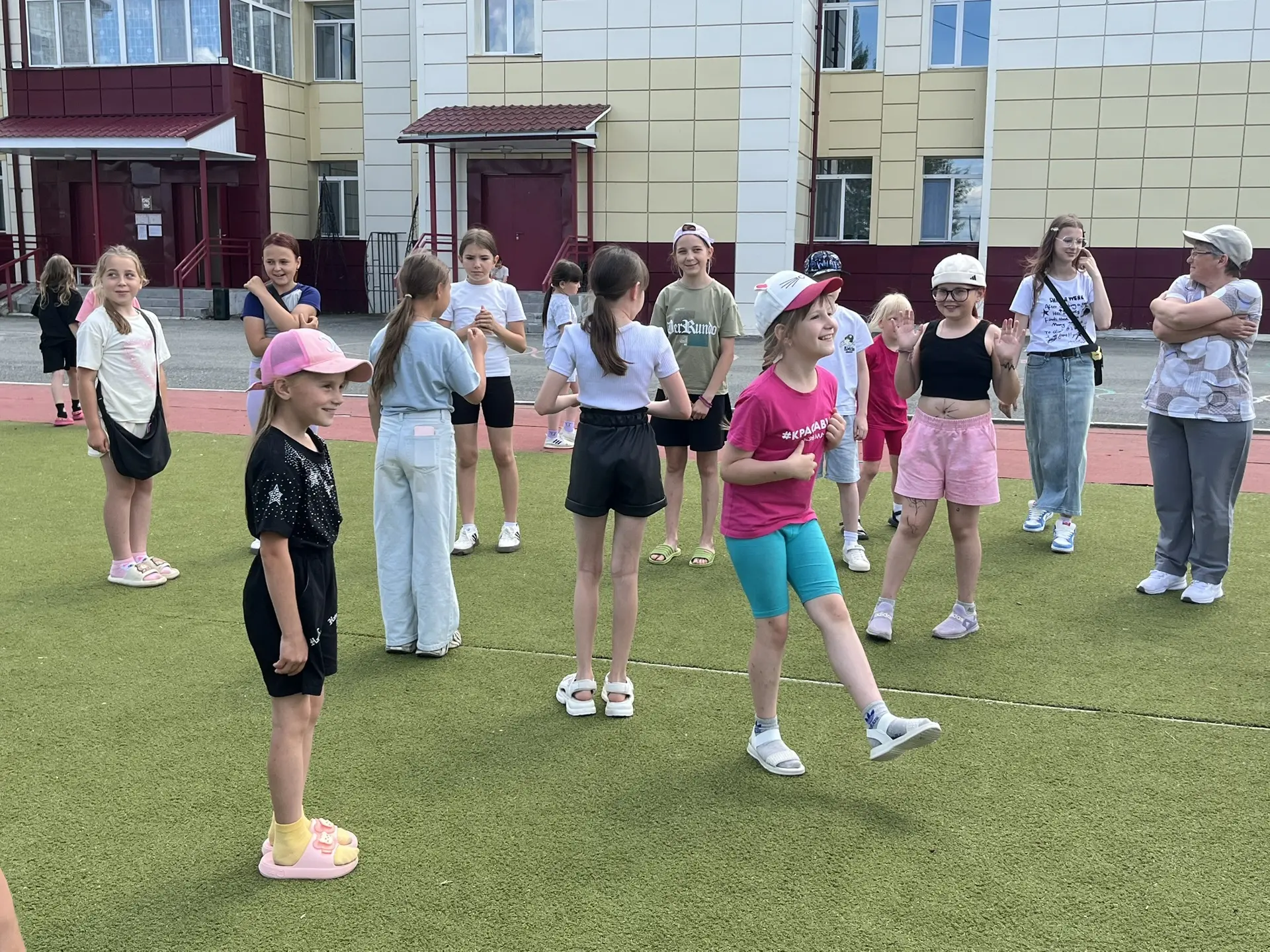 День 6 в «Стране Единства»! 🇷🇺✨

Шестой день нашего путешествия выдался невероятно насыщенным и тв