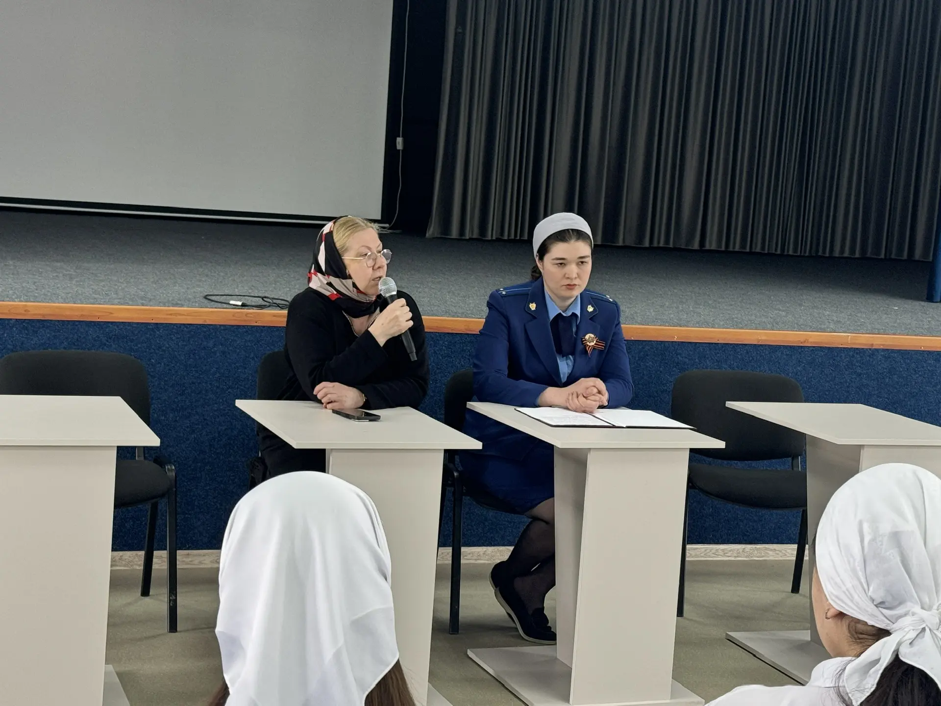 В рамках проведения просветительских мероприятий, направленных на повышение правовой грамотности уча