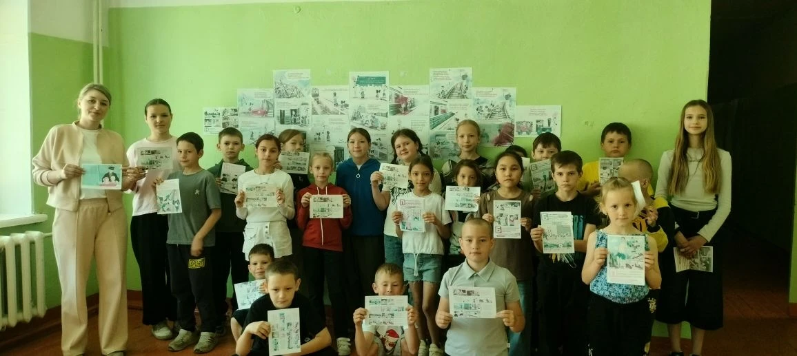 🚂 Осторожно, поезда! 🚩
 
В рамках Всероссийской акции «Безопасность детства» наши вожатые провели 