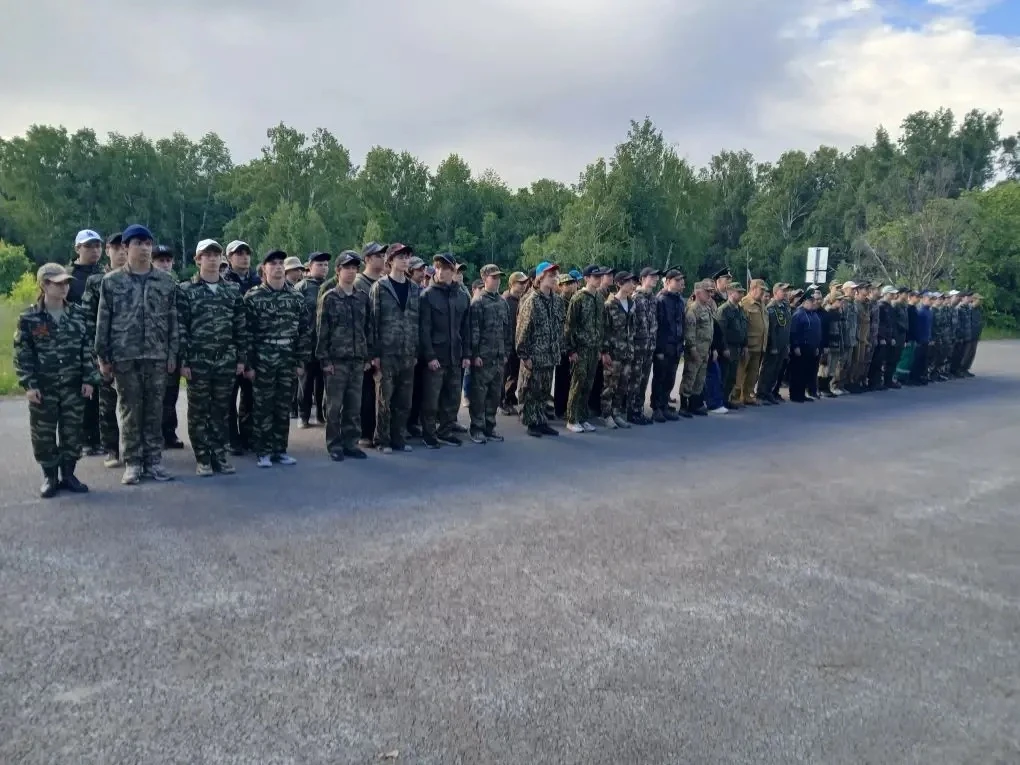 💪 В детском оздоровительном лагере «Салют» завершились военно-полевые сборы для десятиклассников!

