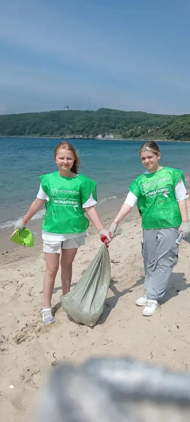 Чистый берег — наша забота! 🌊♻️

4 июня 2026 года наш пришкольный летний лагерь стал частью большог