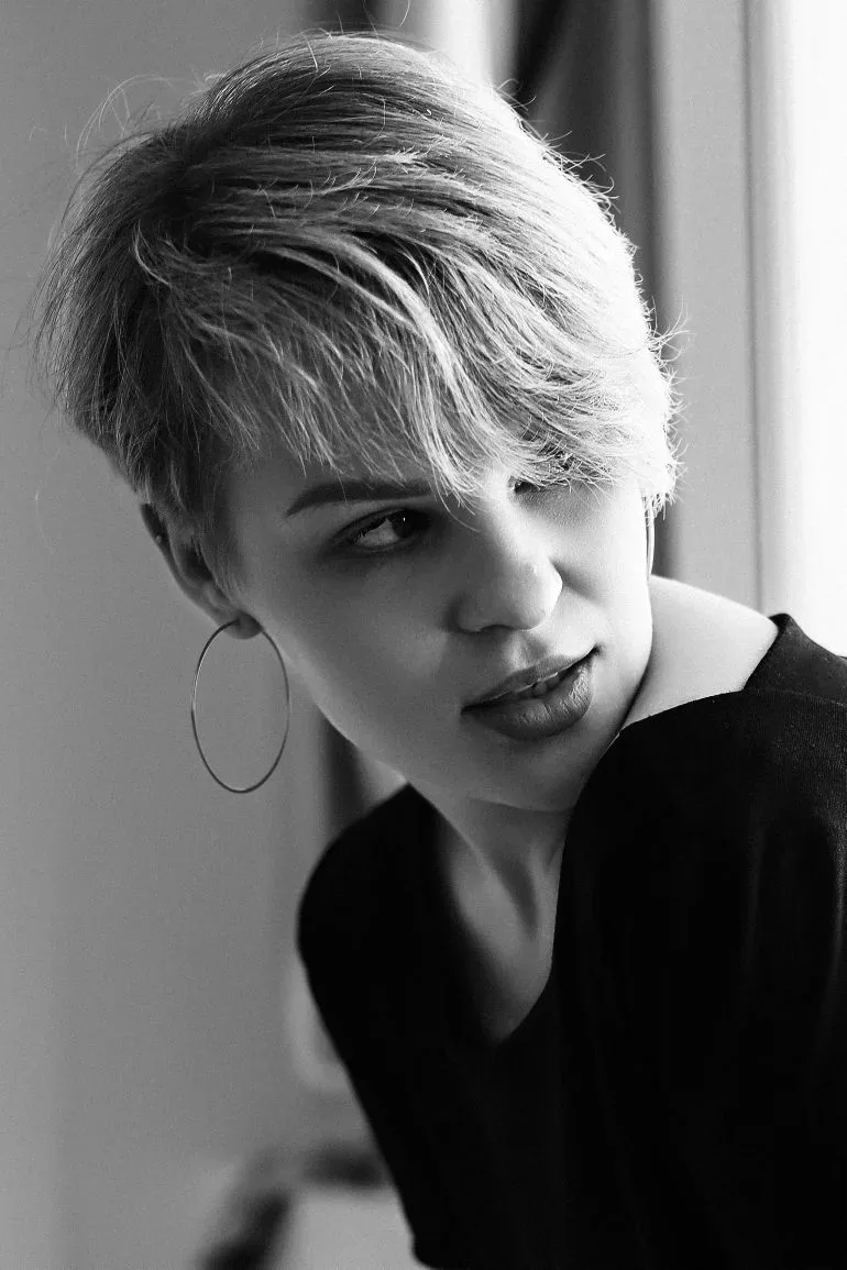 Сегодня свой День рождения отмечает Алина Александровна Кириллова, медицинская сестра нашей школы 💐
