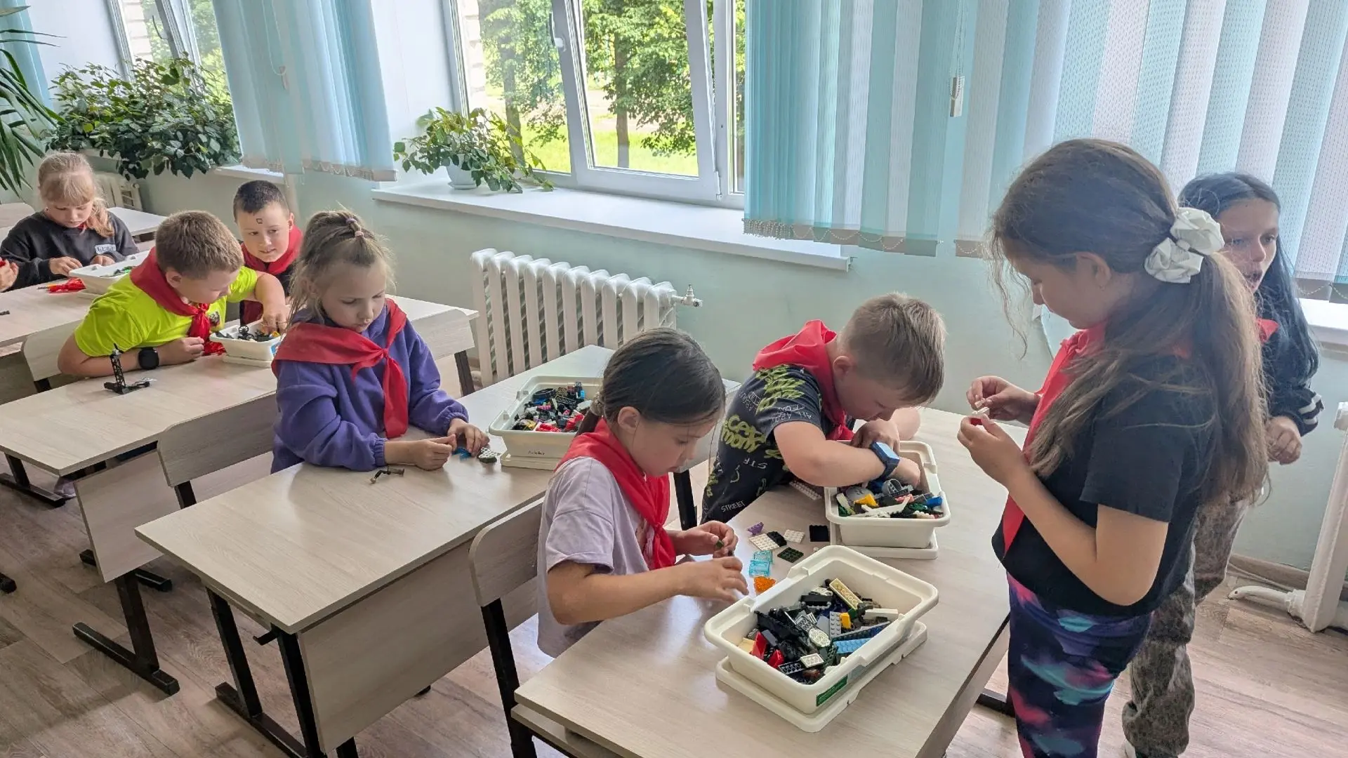 Космос внутри нас: день, полный открытий! 🚀✨

Вчера в нашем пришкольном лагере было по-настоящему к