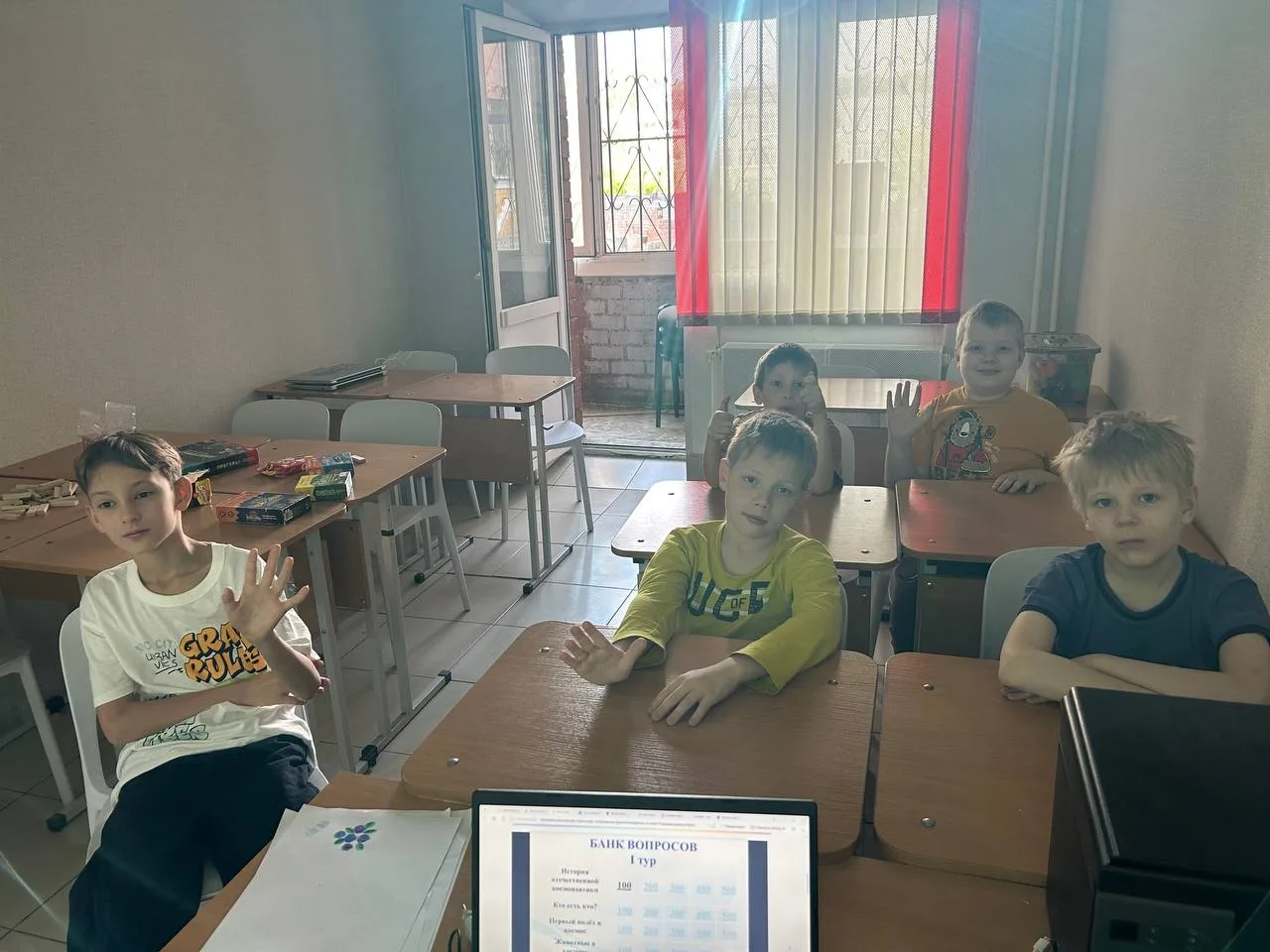 #Летняя_школа_2026 #1_неделя #2_день #1_половина_дня

Здравствуйте, родители юных инженеров! 🚀✨

⚙️