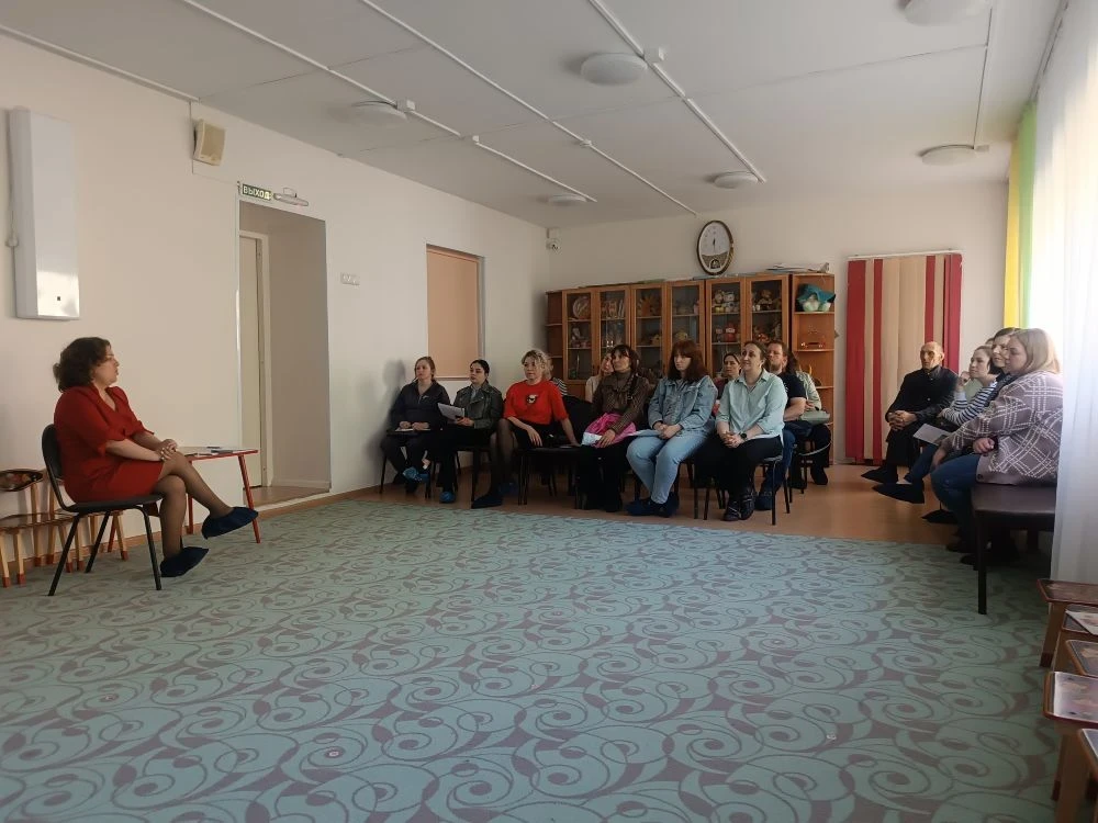 На днях в нашем детском саду прошло важное родительское собрание с участием специалистов АНО «Иркутс
