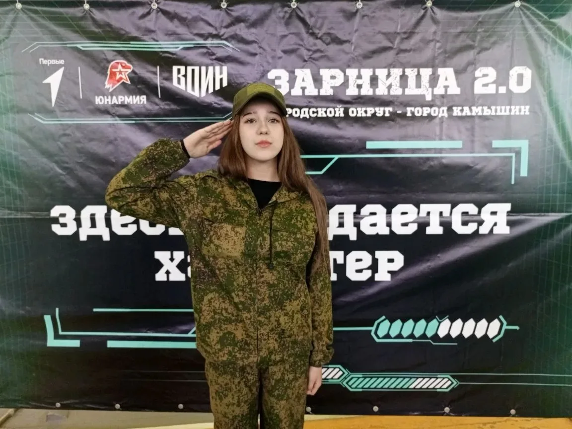 Командир Лапа в деле! 🔥✊

Она знает каждую специальность от и до, чувствует сильные стороны бойцов 