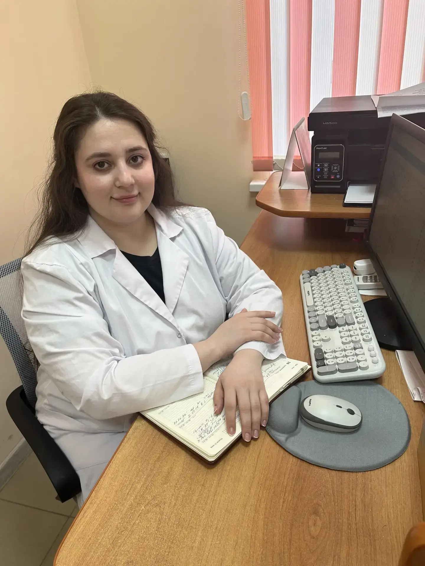В нашем коллективе пополнение! 🎉👏

Свою трудовую деятельность в ГБУЗ «Новосергиевская РБ» начали з