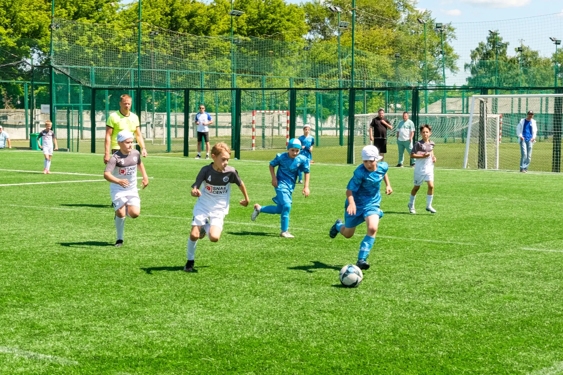 🟢 Серебро на турнире «Penza CUP»!
🥈 Наши мальчишки из сборной «СШ8 Снаб-Центр» заняли 2 место на м