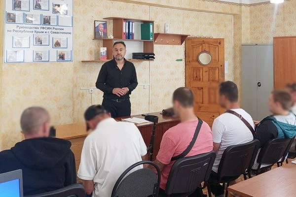 В филиале УИИ проведен семинар на тему последствий употребления наркотиков и причин отказа от них
 
