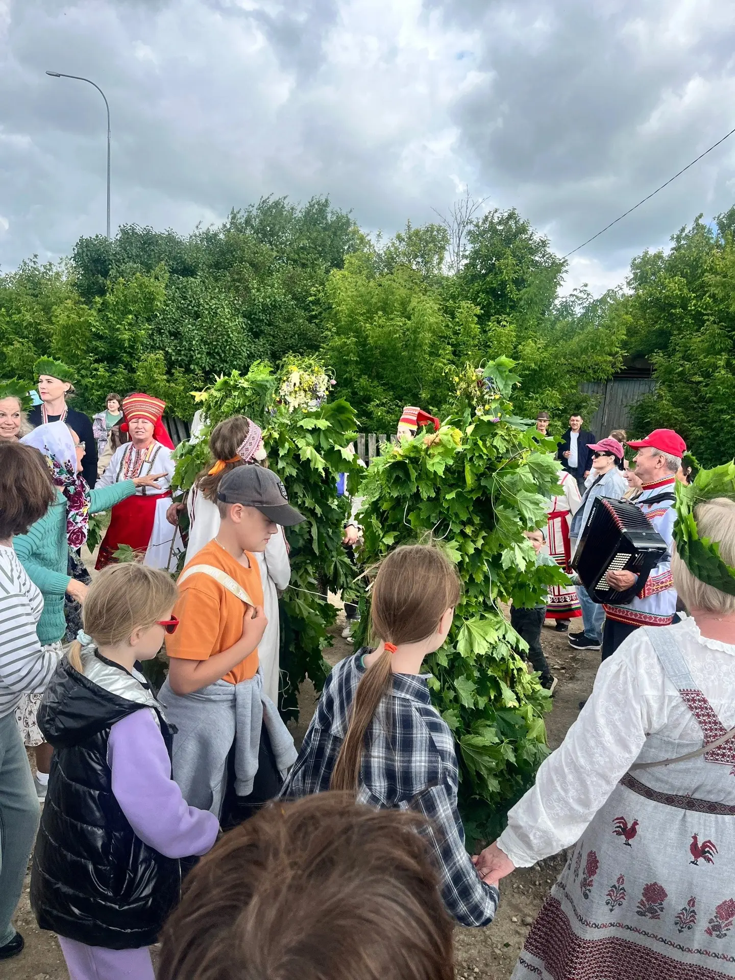 7 июня в селе Кармалка прошел уникальный мордовский праздник «Балтай»

Мероприятие состоялось в селе