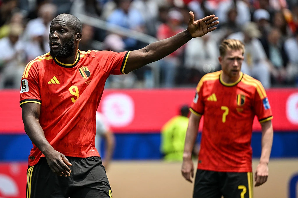 🇧🇪 Лукаку высказался о ничьей с Ираном

Встреча завершилась со счётом 0:0. В середине второго тайм