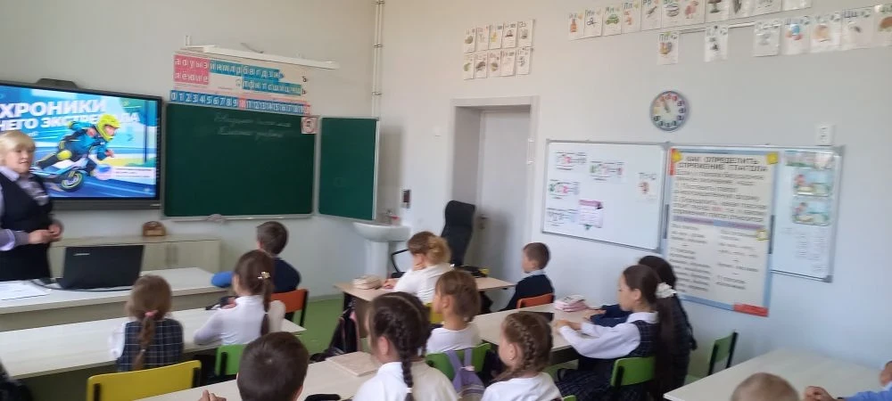 Перед началом летних каникул в нашей школе прошли важные инструктажи по соблюдению правил дорожного 
