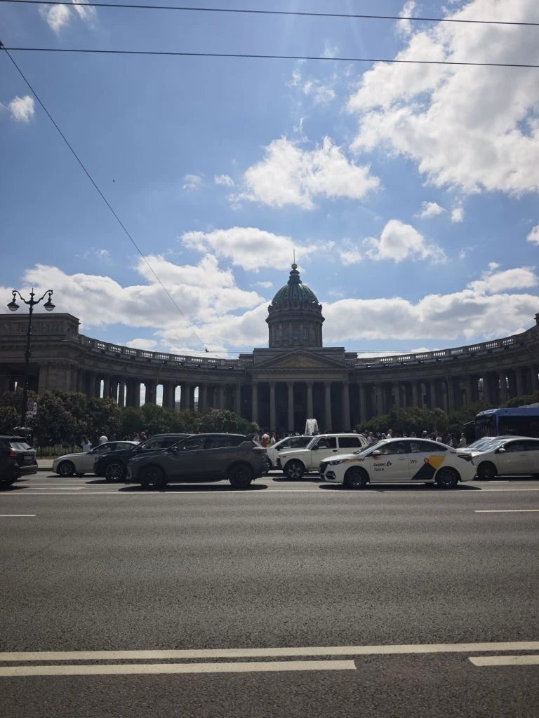 Привет из Петербурга! Художник и учёный совершенствуется до конца своих дней!