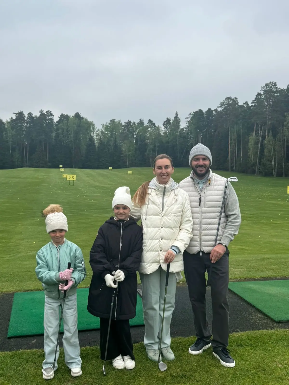 А тем временем в нашей семье неожиданно образовался новый вид досуга ⛳️