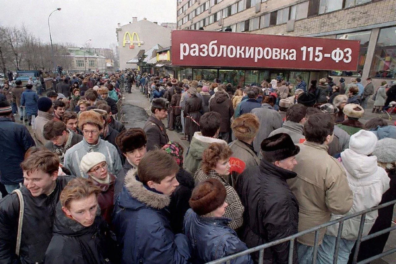 🔒 Заблокировали банковский счет и дистанционное обслуживание? Причины может быть две: 115-ФЗ и 161-